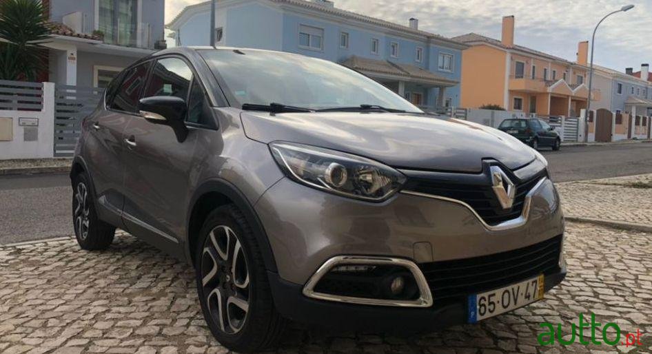 2014' Renault Captur photo #3