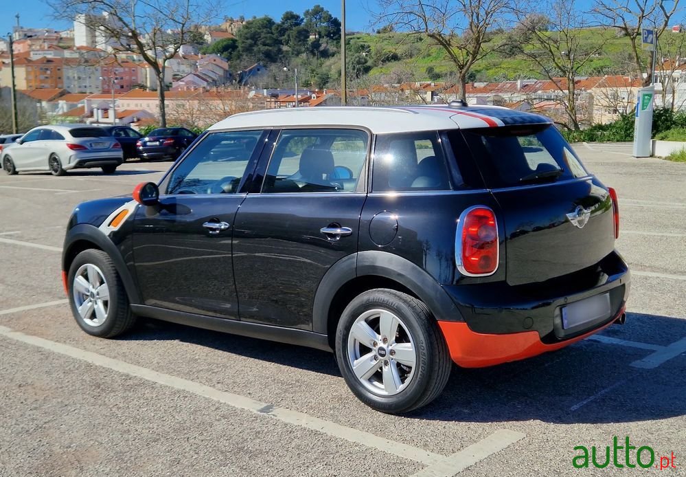 2014' MINI Countryman One D photo #5