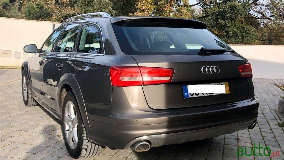 2011' Audi A6 Allroad photo #2