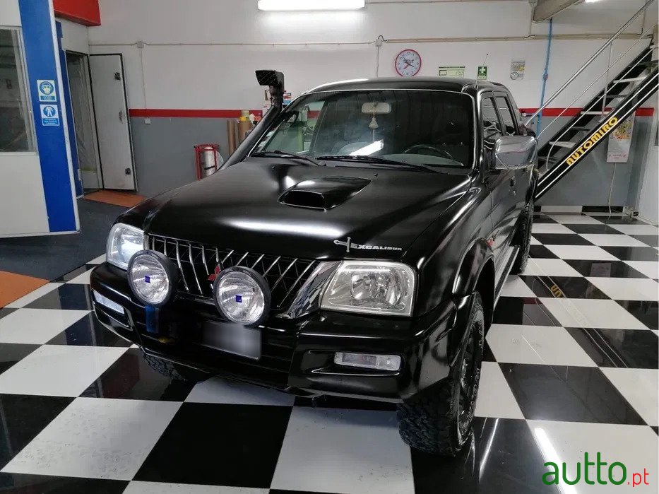2000' Mitsubishi L200 photo #4