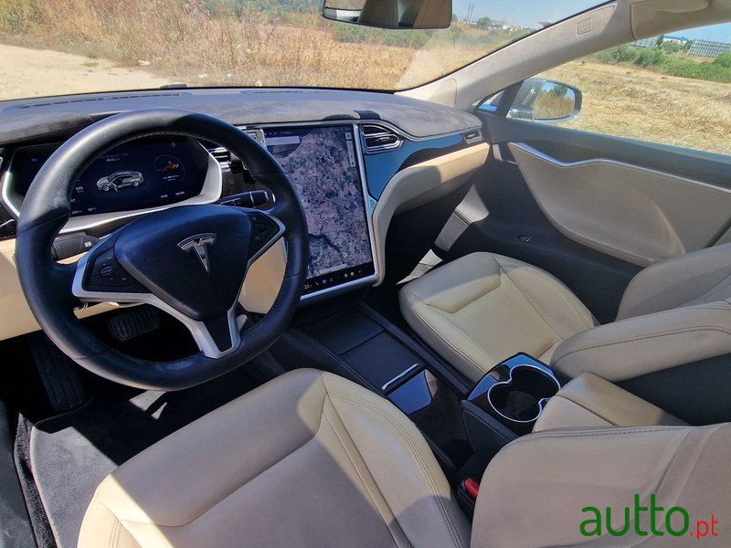 2015' Tesla Model S 85D photo #2