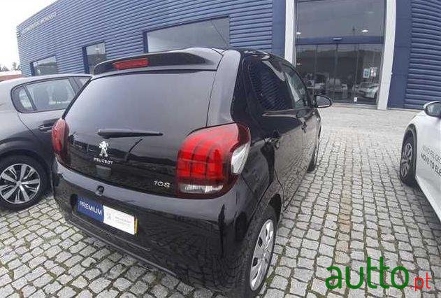 2020' Peugeot 108 1.0 Vti Style photo #1