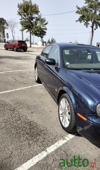 2005' Jaguar S-TYPE photo #2