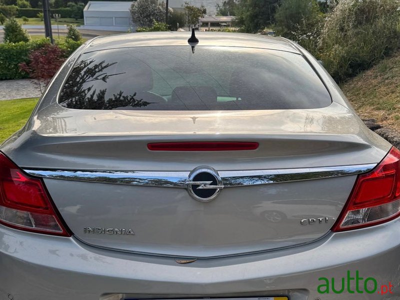 2013' Opel Insignia photo #2