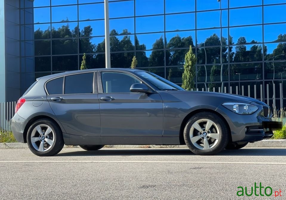 2014' BMW 116 Sport photo #2