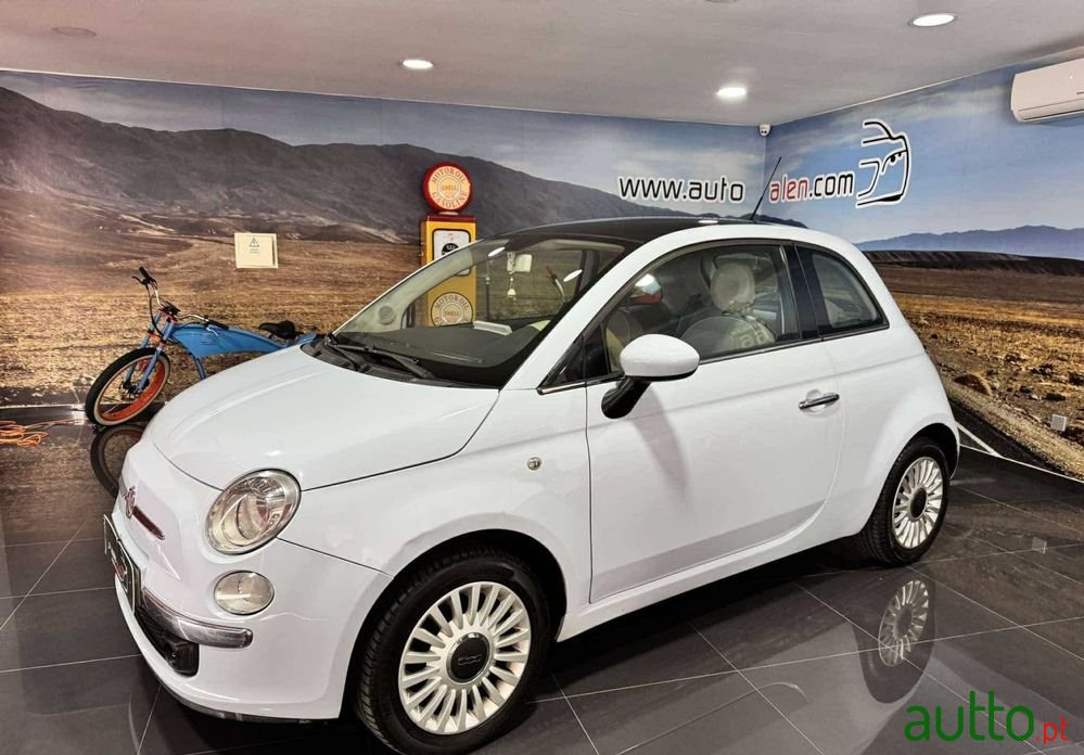 2009' Fiat 500 photo #4