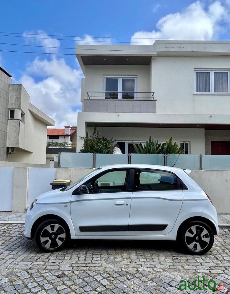 2018' Renault Twingo 1.0 Sce Limited photo #5
