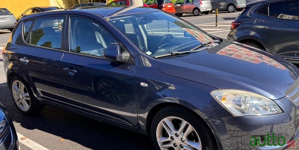 2008' Kia Ceed 1.6 Crdi Ex photo #3