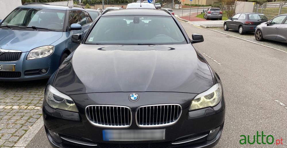 2012' BMW Série 5 D Auto photo #2