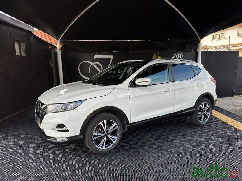 2019' Nissan Qashqai 1.3 Dig-T Tekna Premium photo #2