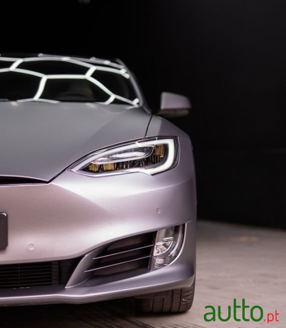 2020' Tesla Model-S photo #1