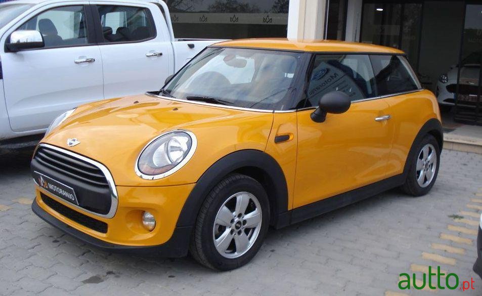 2015' MINI One D photo #1