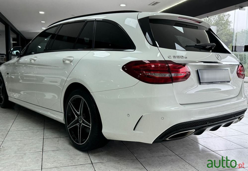 2018' Mercedes-Benz C 350 E photo #5