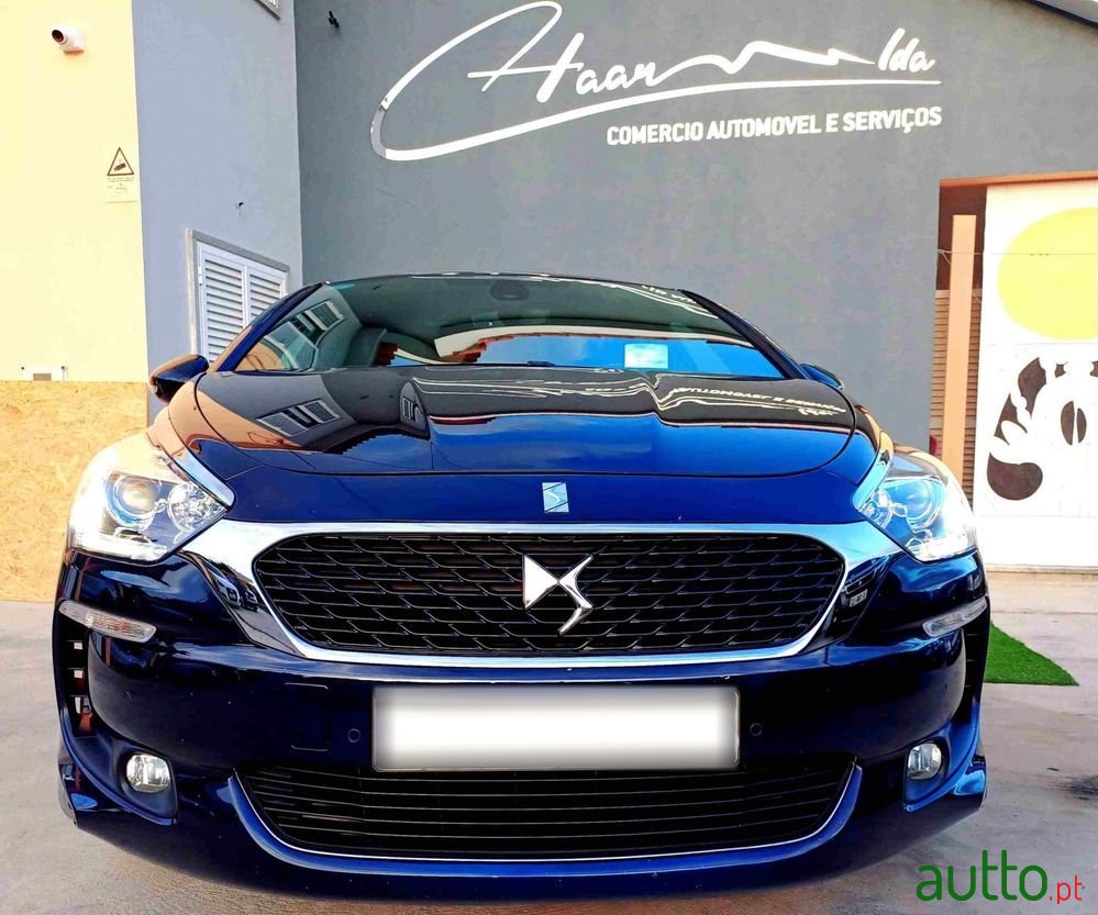 2016' Citroen DS5 1.6 Bluehdi Business photo #2