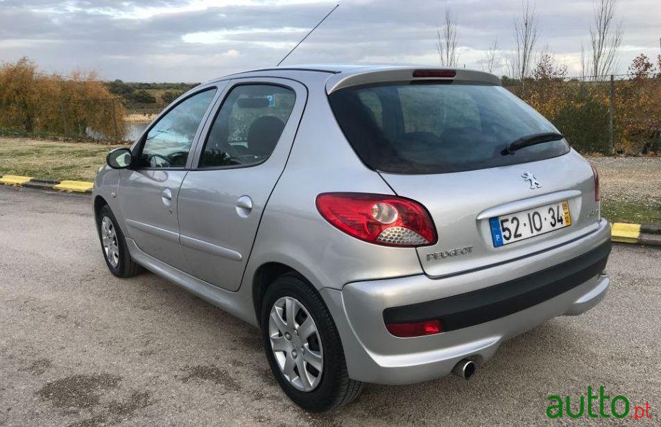 2009' Peugeot 206 Plus photo #1