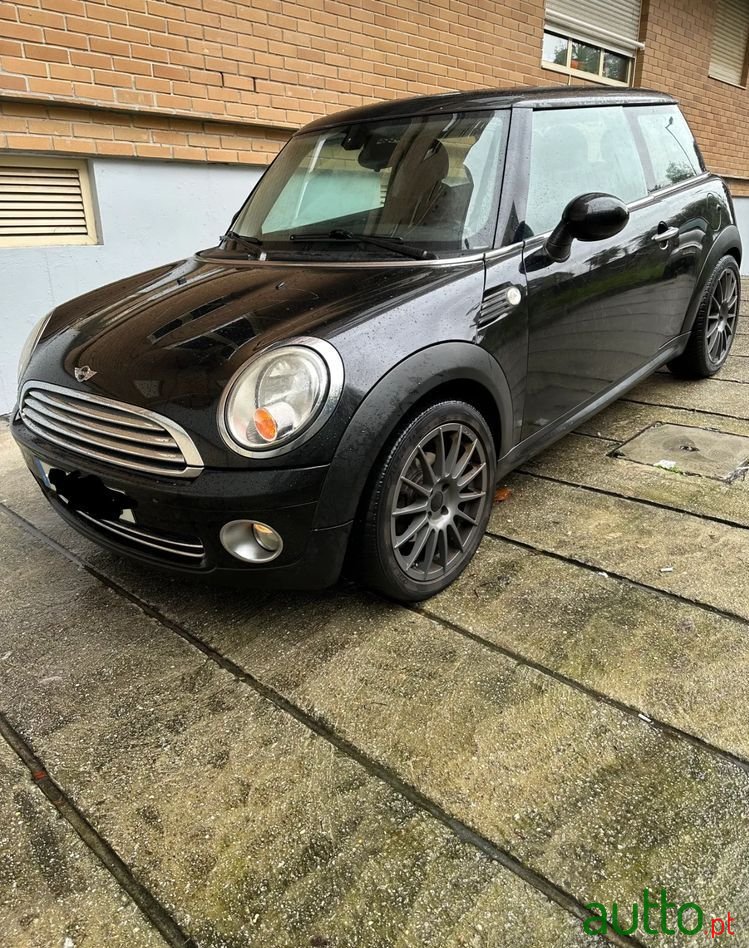 2016' MINI Cooper photo #2