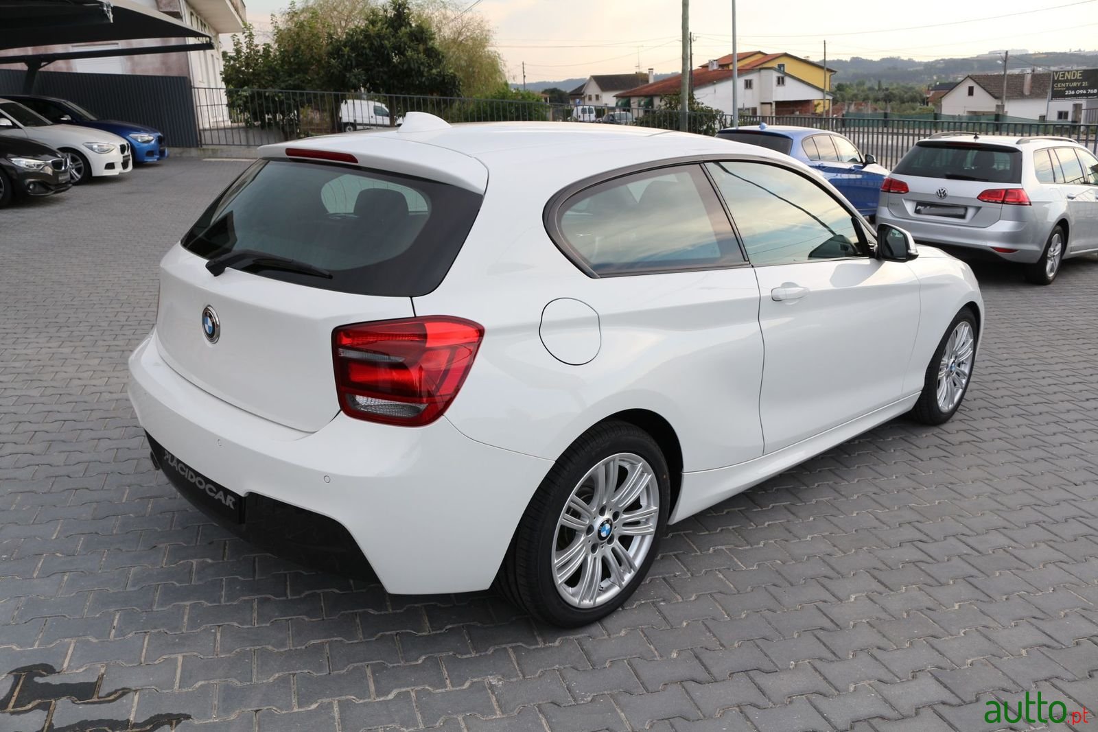 2013' BMW 116 photo #3