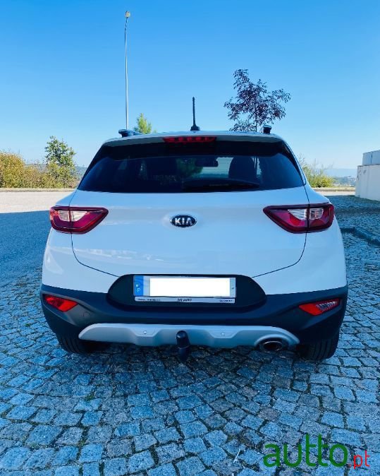 2018' Kia Stonic photo #3