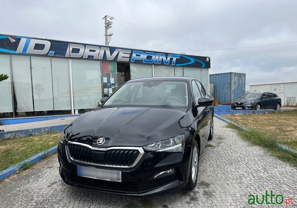 2023' Skoda Scala 1.0 Tsi Style photo #2