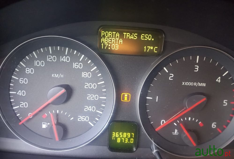 2012' Volvo V50 photo #2