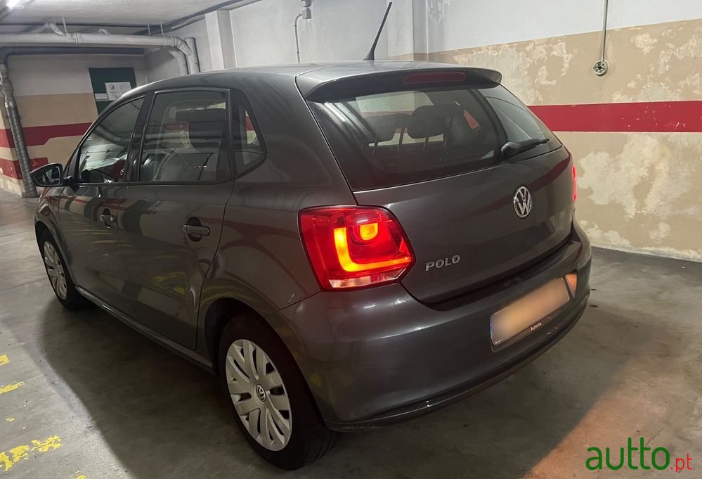 2011' Volkswagen Polo 1.2 Confortline photo #4