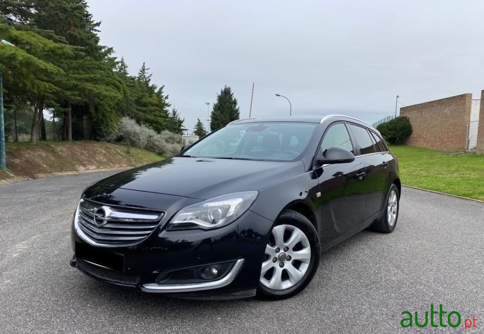 2014' Opel Insignia Sportback photo #1