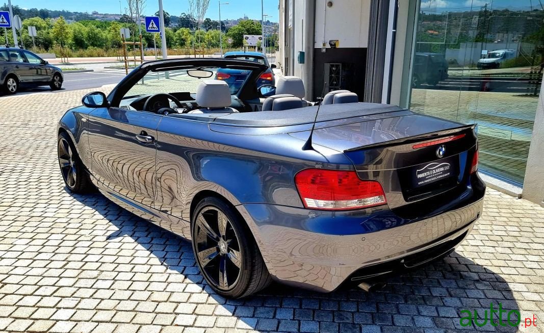 2008' BMW 120 photo #6