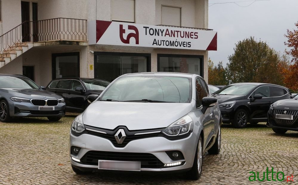 2018' Renault Clio 0.9 Tce Limited photo #1