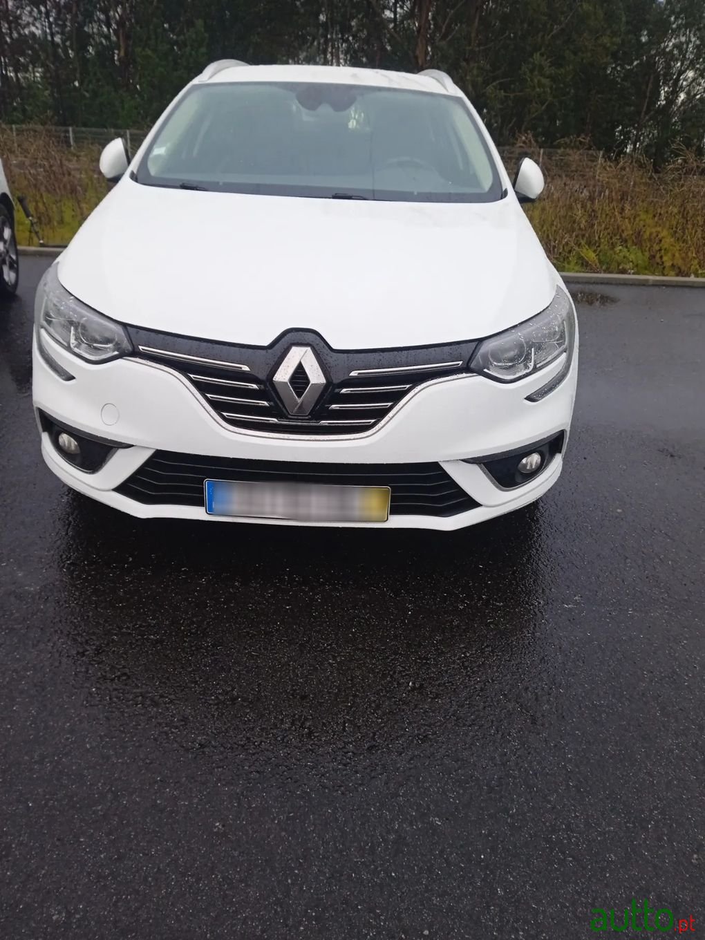 2017' Renault Megane Sport Tourer photo #4