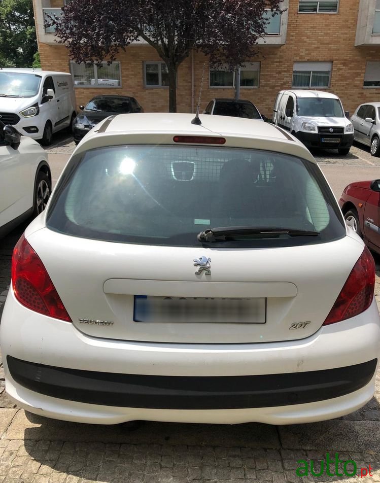 2009' Peugeot 207 photo #1