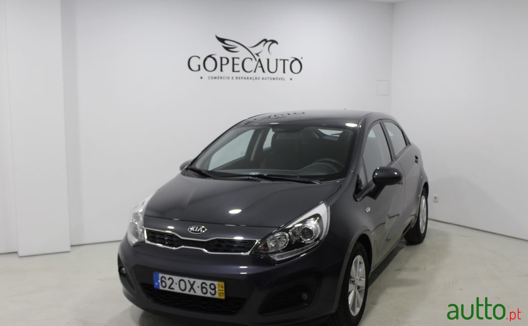 2014' Kia Rio photo #3