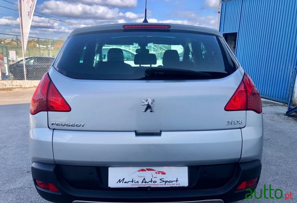 2010' Peugeot 3008 Sport photo #2