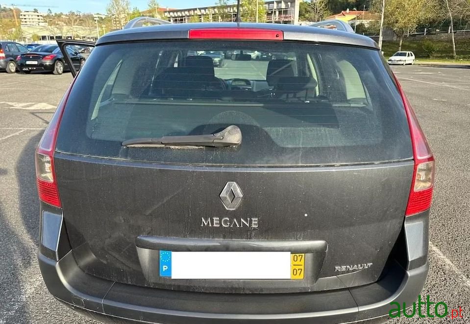 2007' Renault Megane Break photo #6