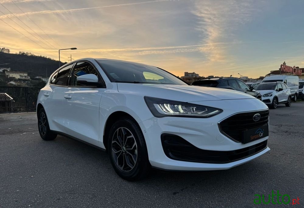 2022' Ford Focus photo #6