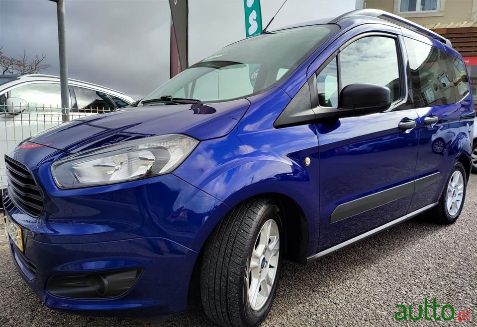 2016' Ford Tourneo Courier photo #2