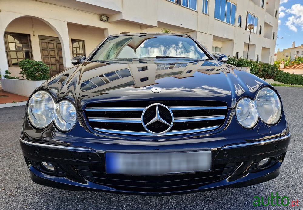2005' Mercedes-Benz CLK 220 photo #6