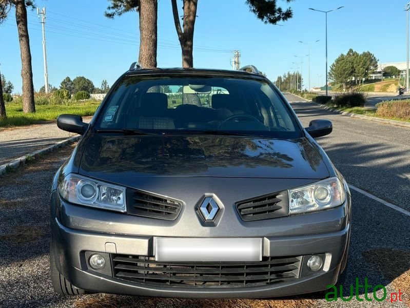 2007' Renault Megane photo #1