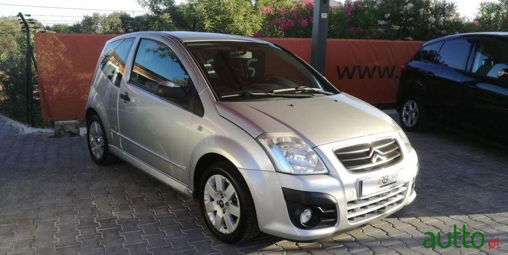 2009' Citroen C2 1.1 Vtr photo #2
