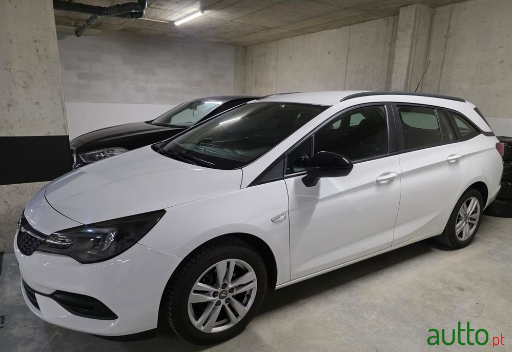 2021' Opel Astra Sports Tourer photo #2