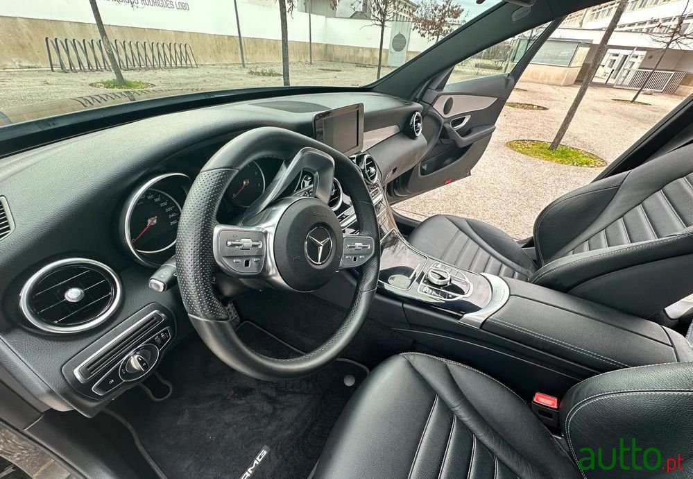 2019' Mercedes-Benz C 220 D Amg Line photo #5