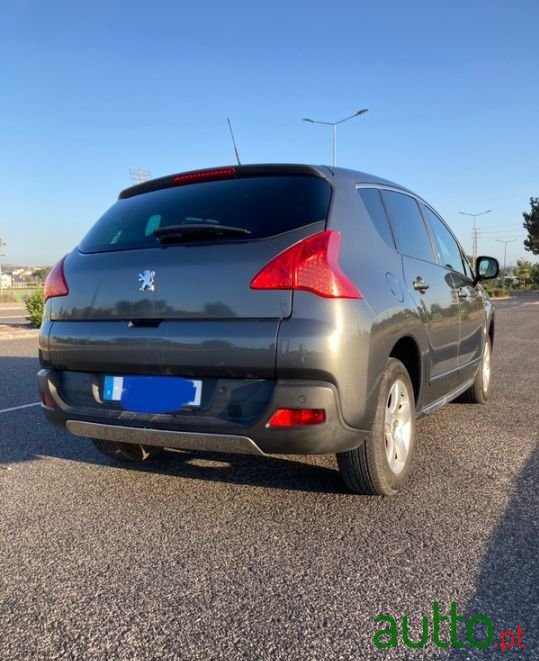 2010' Peugeot 3008 photo #2