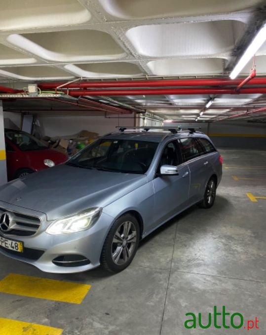 2014' Mercedes-Benz E-300 photo #5