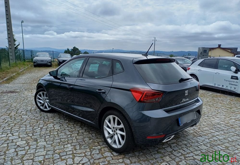 2023' SEAT Ibiza 1.0 Tsi Fr photo #5