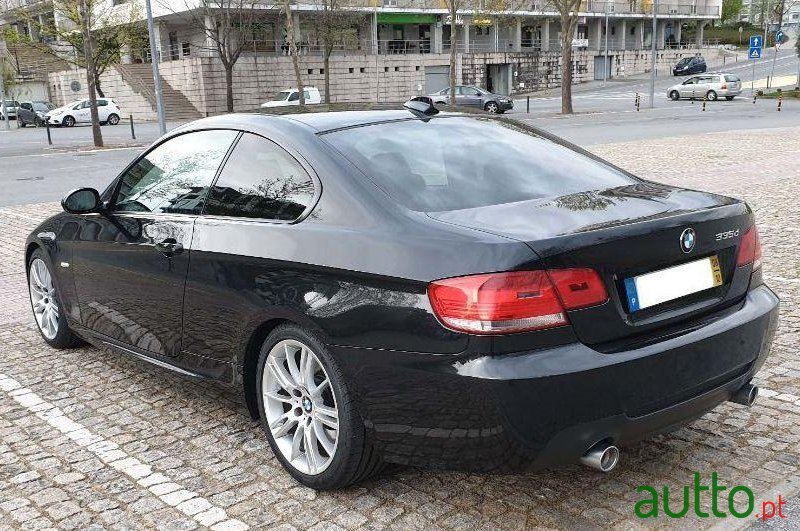 2008' BMW 335 D Auto photo #3