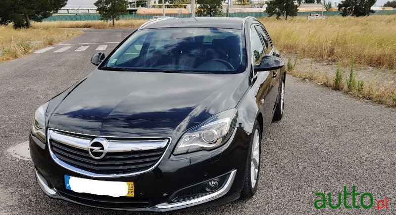 2015' Opel Insignia Sports Tourer photo #1