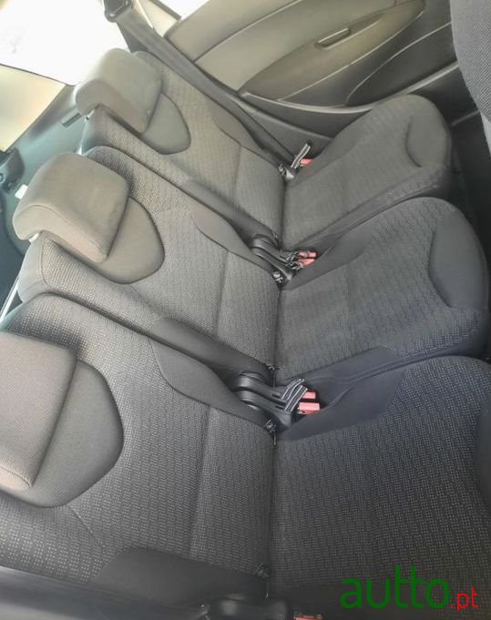 2009' Peugeot 308 Sw photo #5