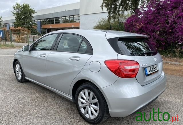 2015' Mercedes-Benz A-180 photo #5