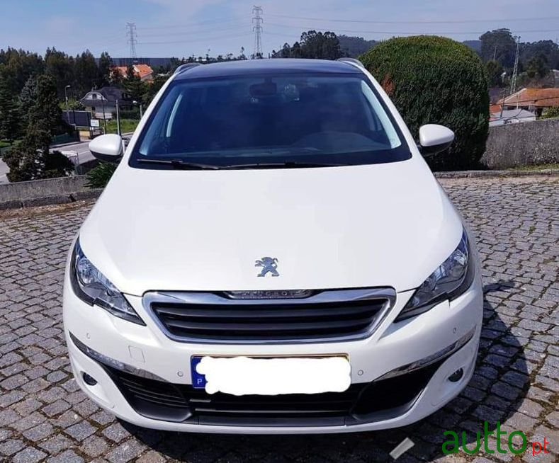 2015' Peugeot 308 Sw photo #1