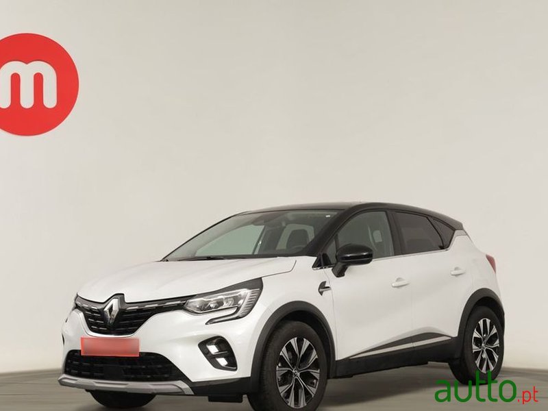 2022' Renault Captur photo #2