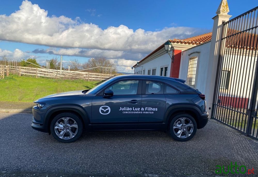 2023' Mazda MX-30 photo #4